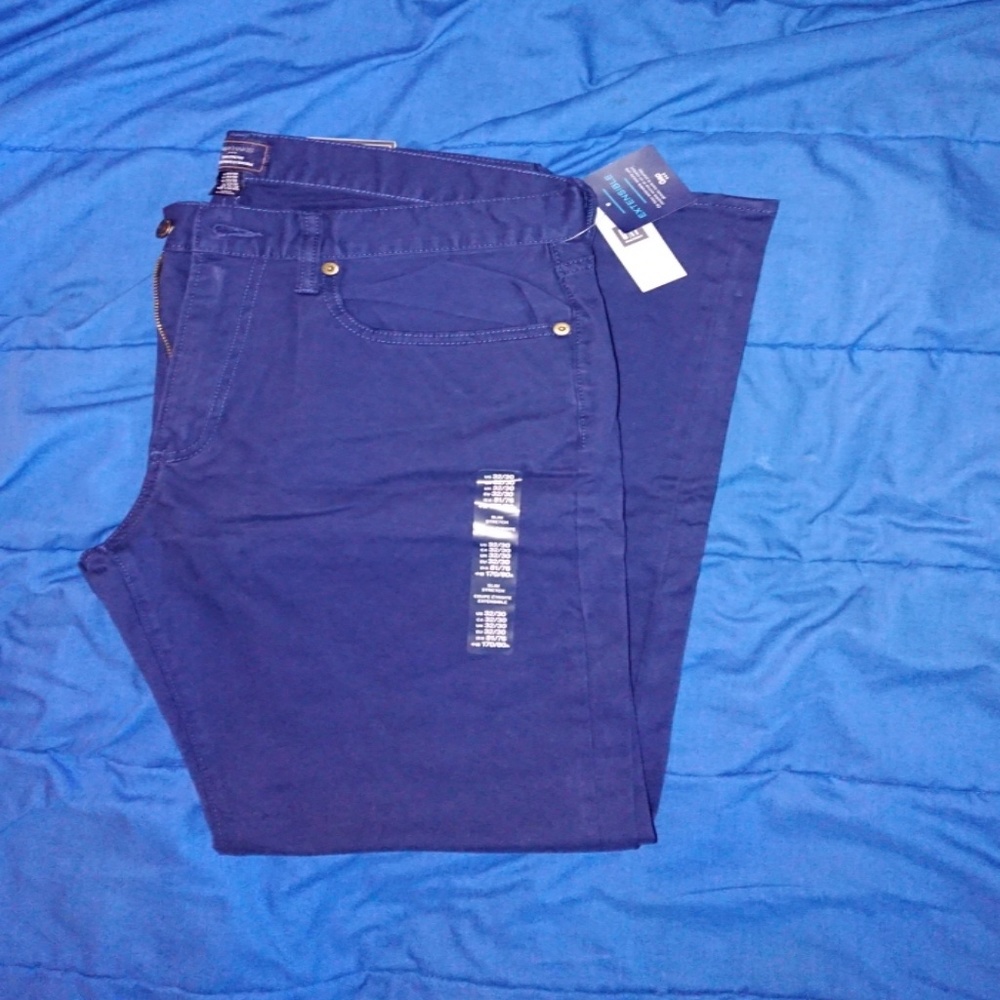 Gap khakis